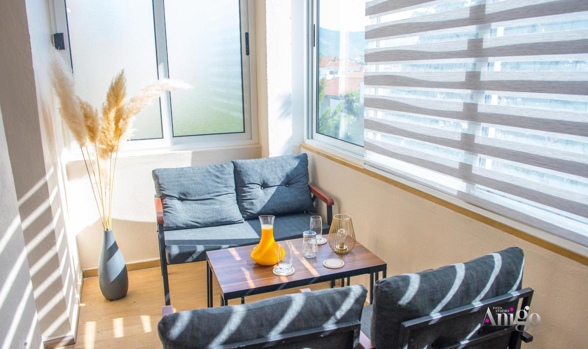 Luxury Apartment Black And Gold Mostar Eksteriør billede
