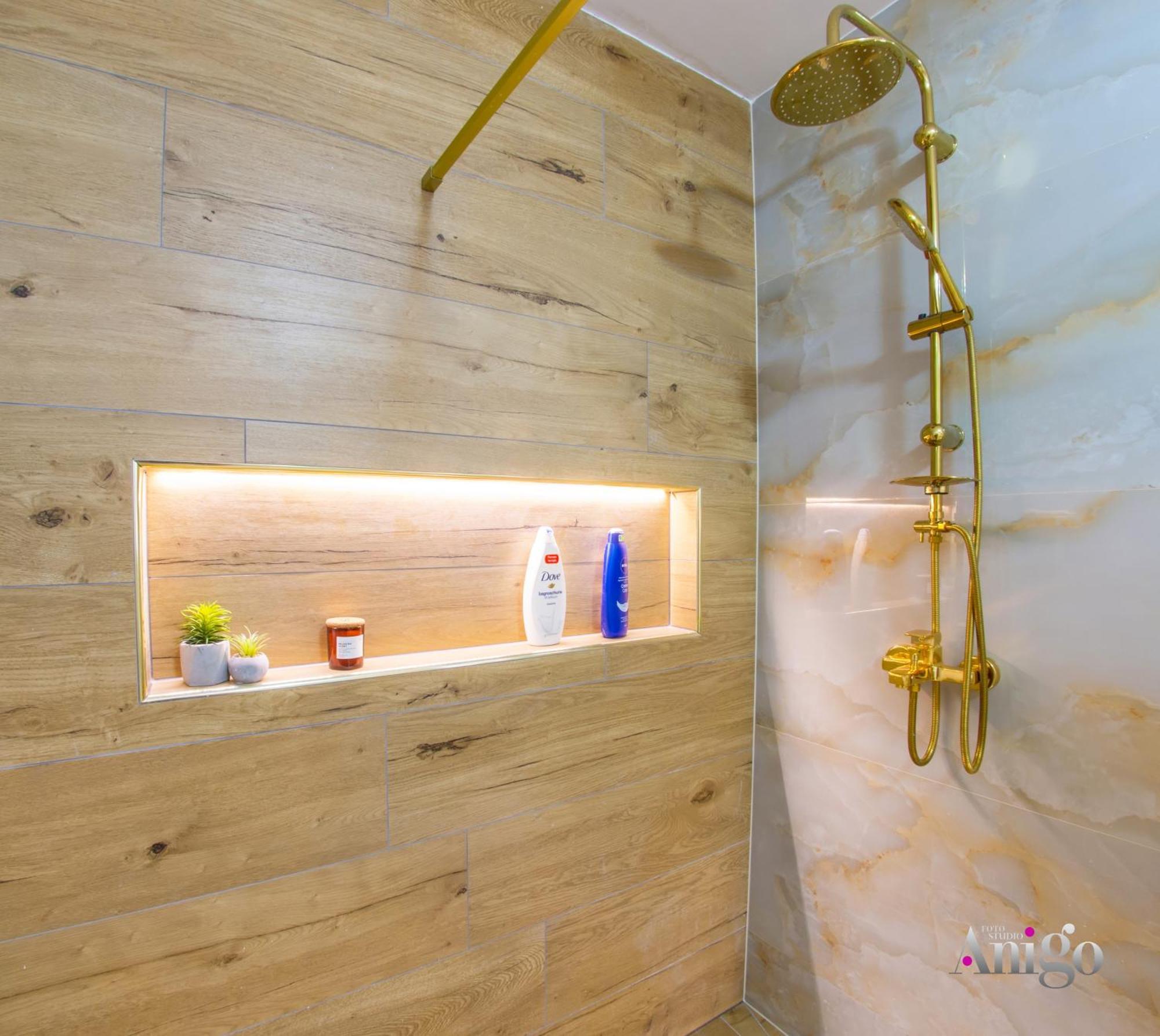 Luxury Apartment Black And Gold Mostar Eksteriør billede